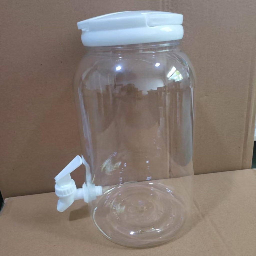Clear 3.8L Beverage Dispenser with Spigot F696301